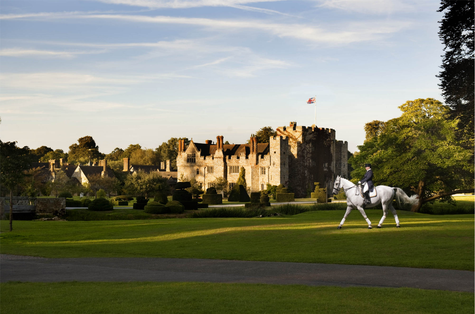hever-new.jpg