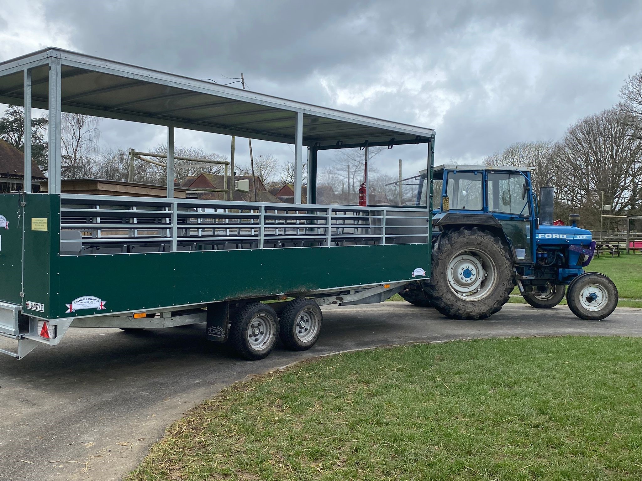 Trailer Side