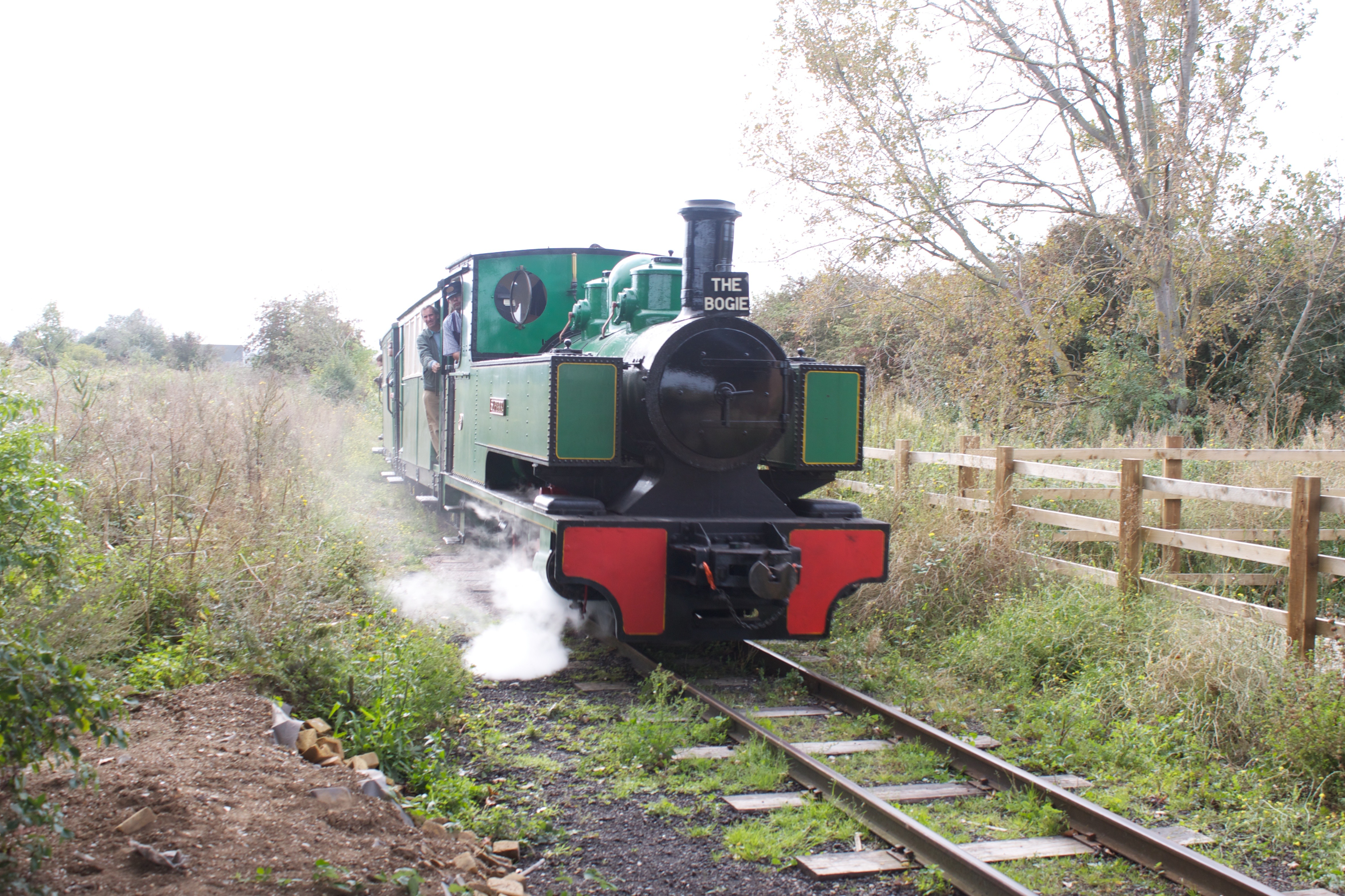 sittingbourne-kemsley-light-railway2.jpg