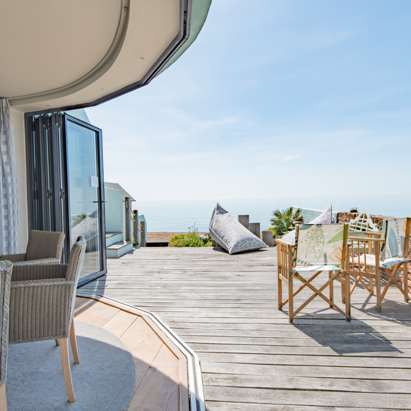 Terrace at with views out to the sea in Sandgate