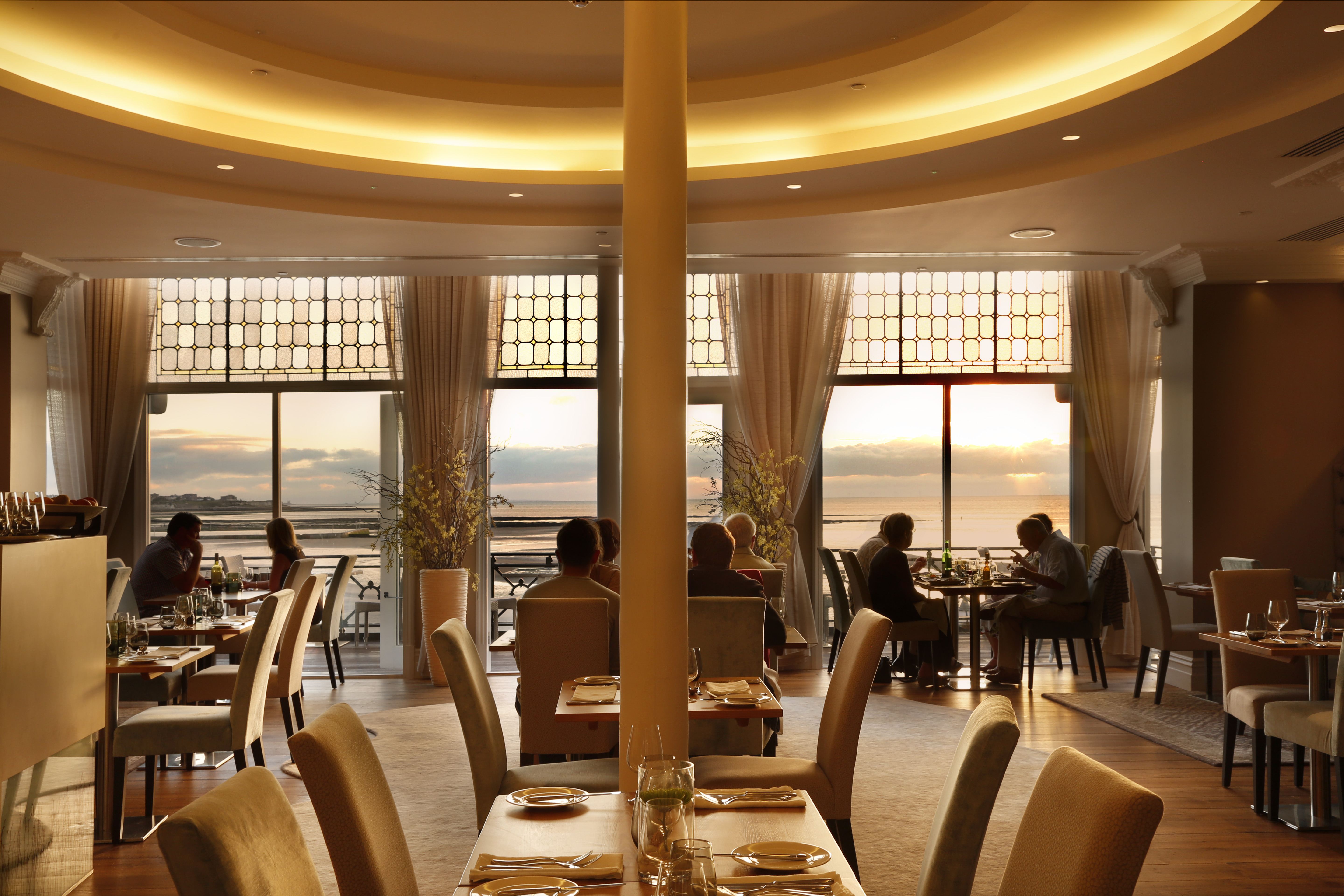 RESTAURANT 2.jpg