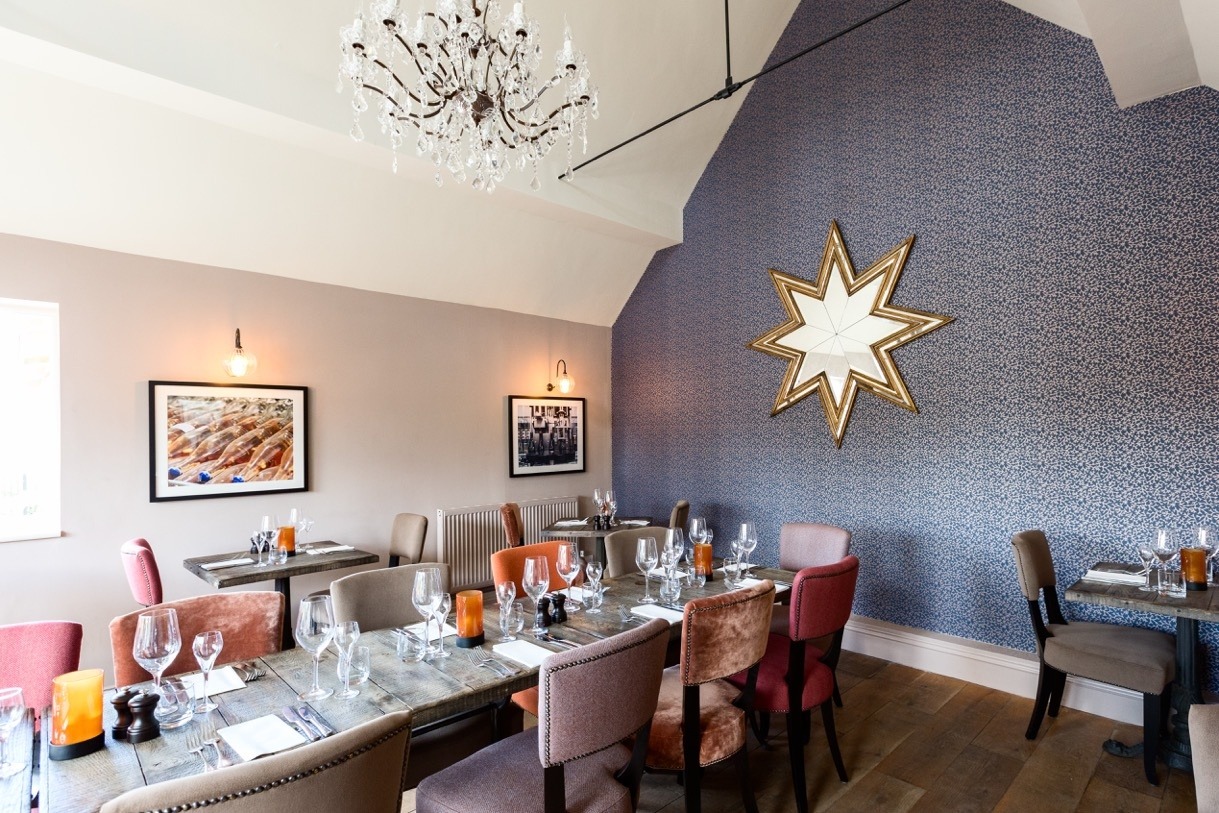 the-goudhurst-inn-hush-heath-room.jpeg