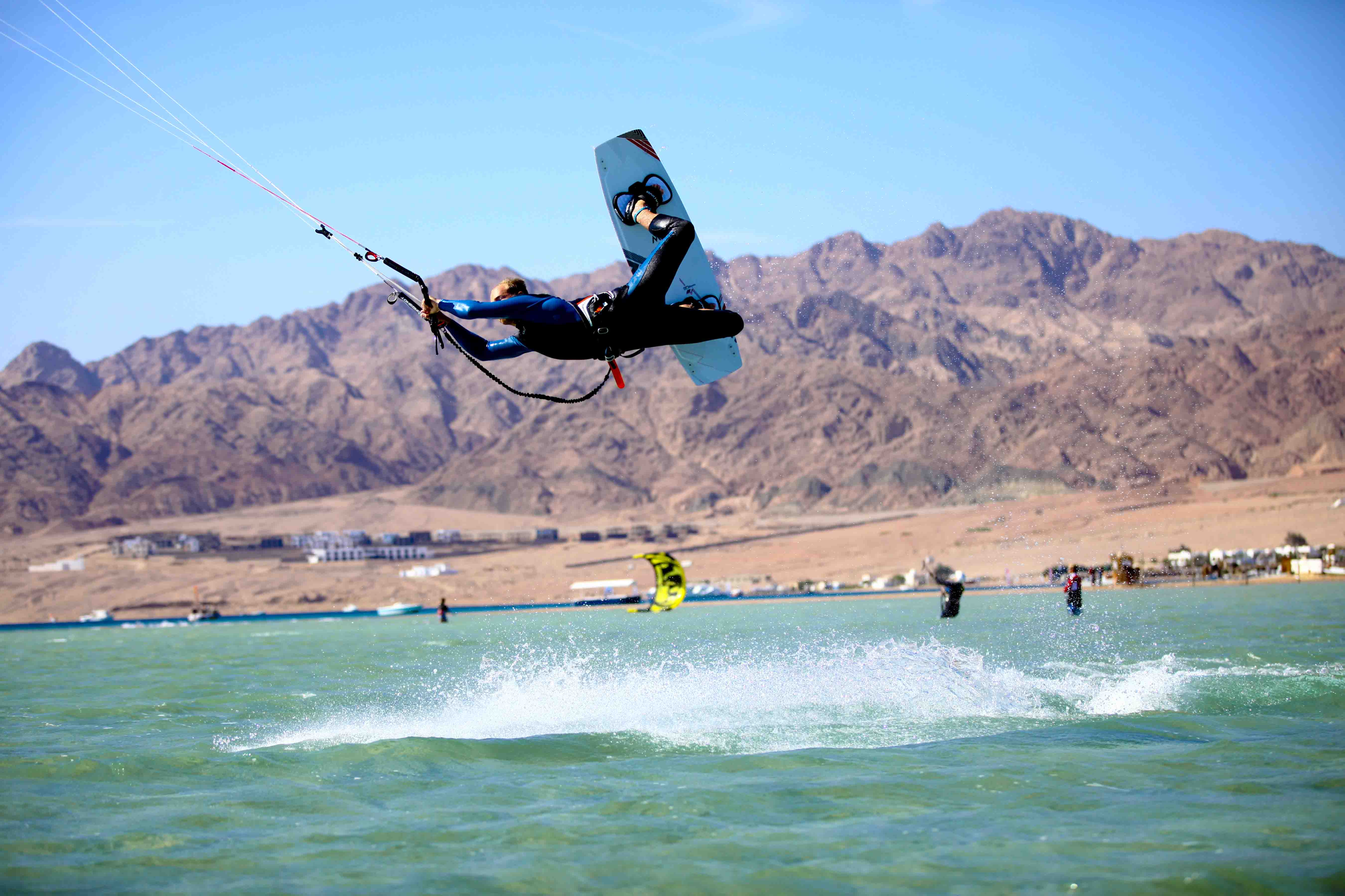 windsurfing-1.jpg