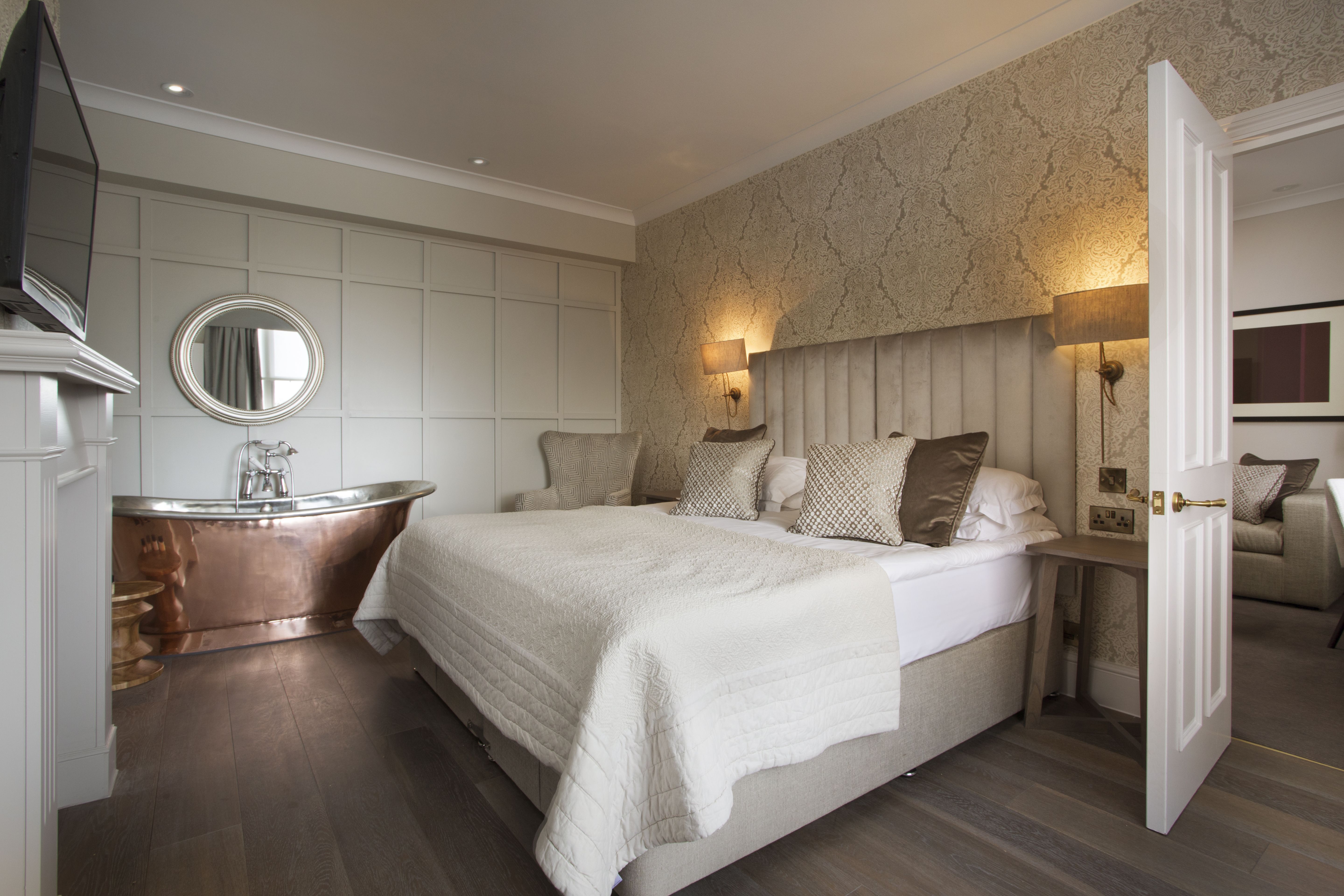 Royal Wells Hotel, Tunbridge Wells bedroom - feature (honeymoon and copper rolltop) room 6 (1).jpg