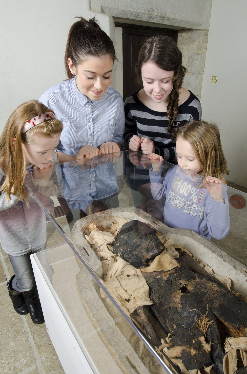 museum-children-with-ta-kesh.jpg