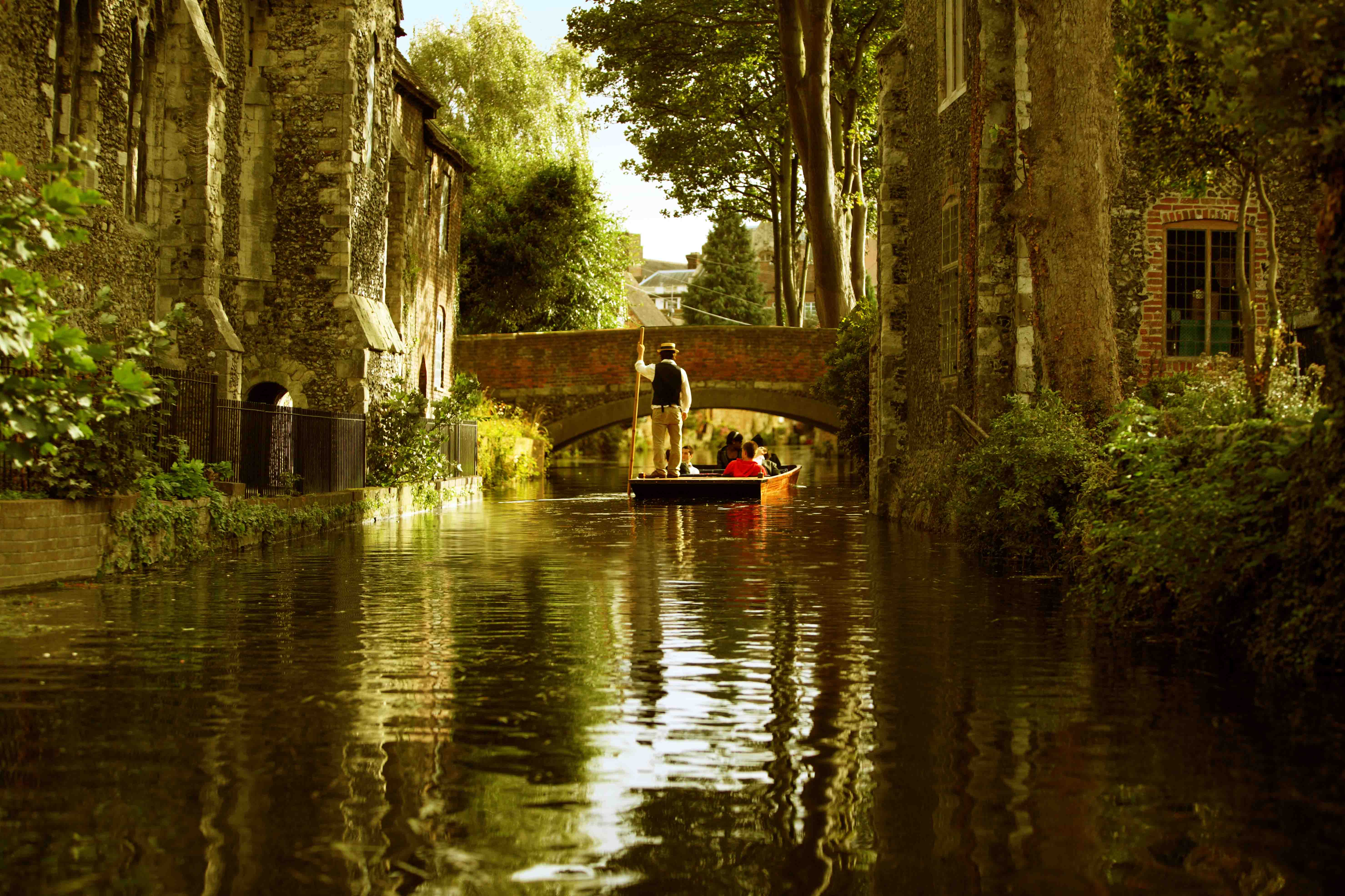 canterbury-punting-1.jpg
