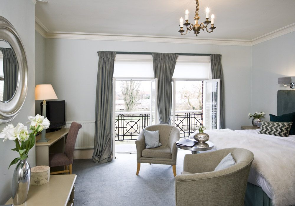 bell-hotel-3.jpg