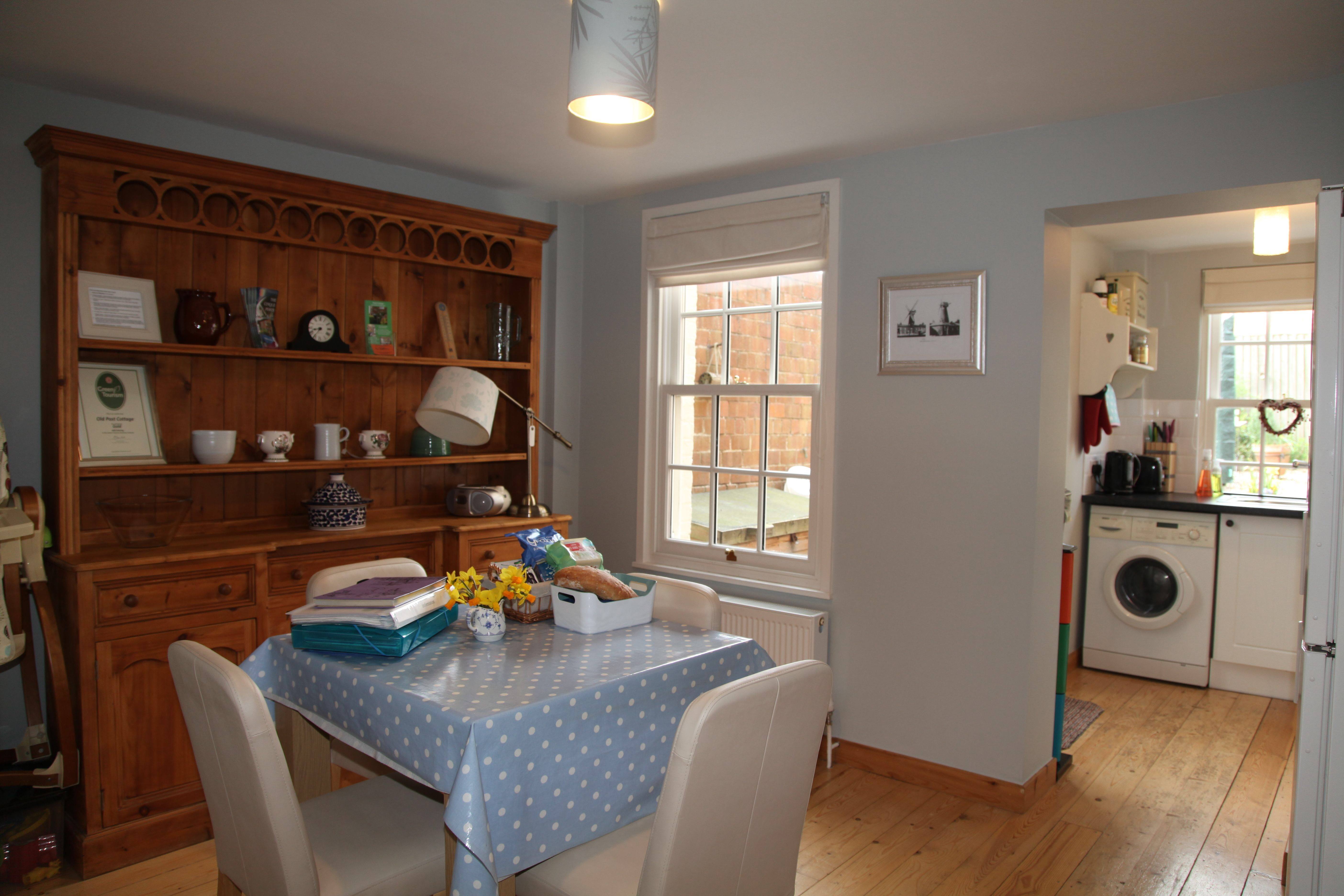 old-post-dining-room.jpg