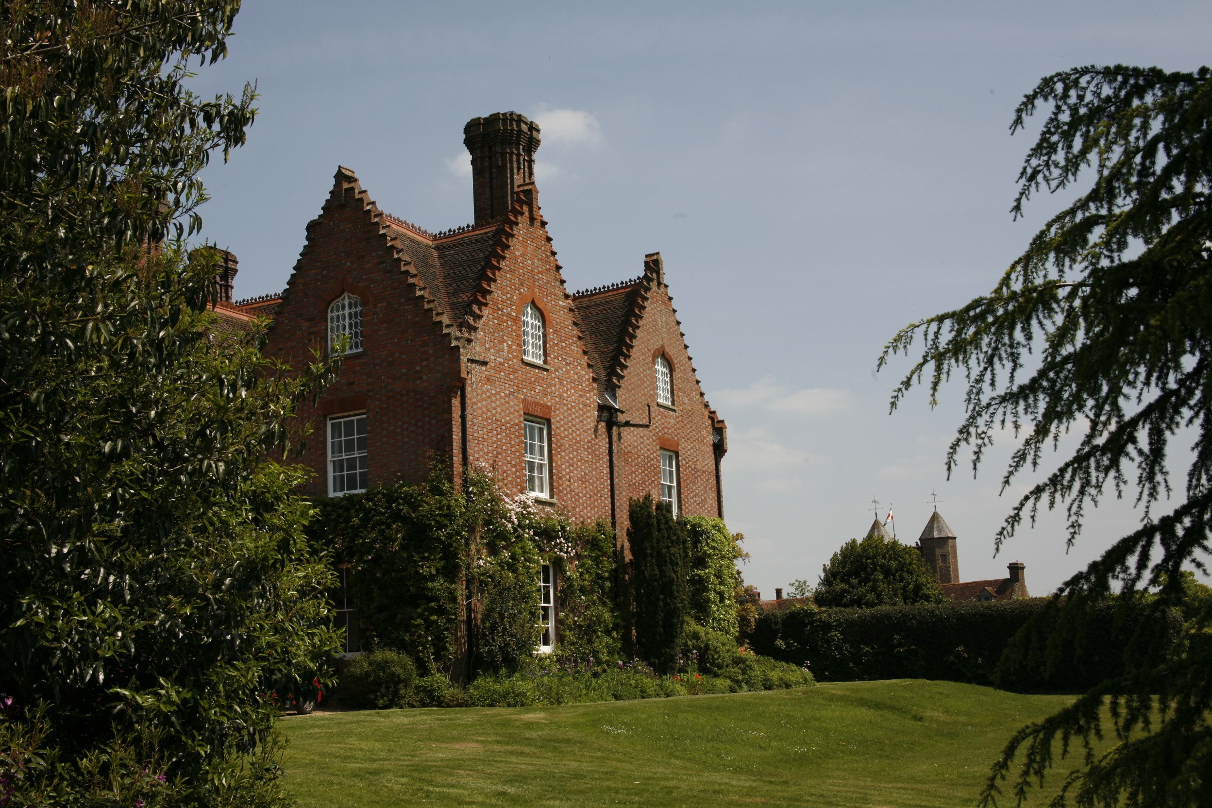 sissinghurst-castle-farmhouse---2825.1-may-21st-08-060.jpg