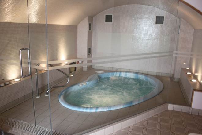 bromley-court-hotel-picture7.jpg
