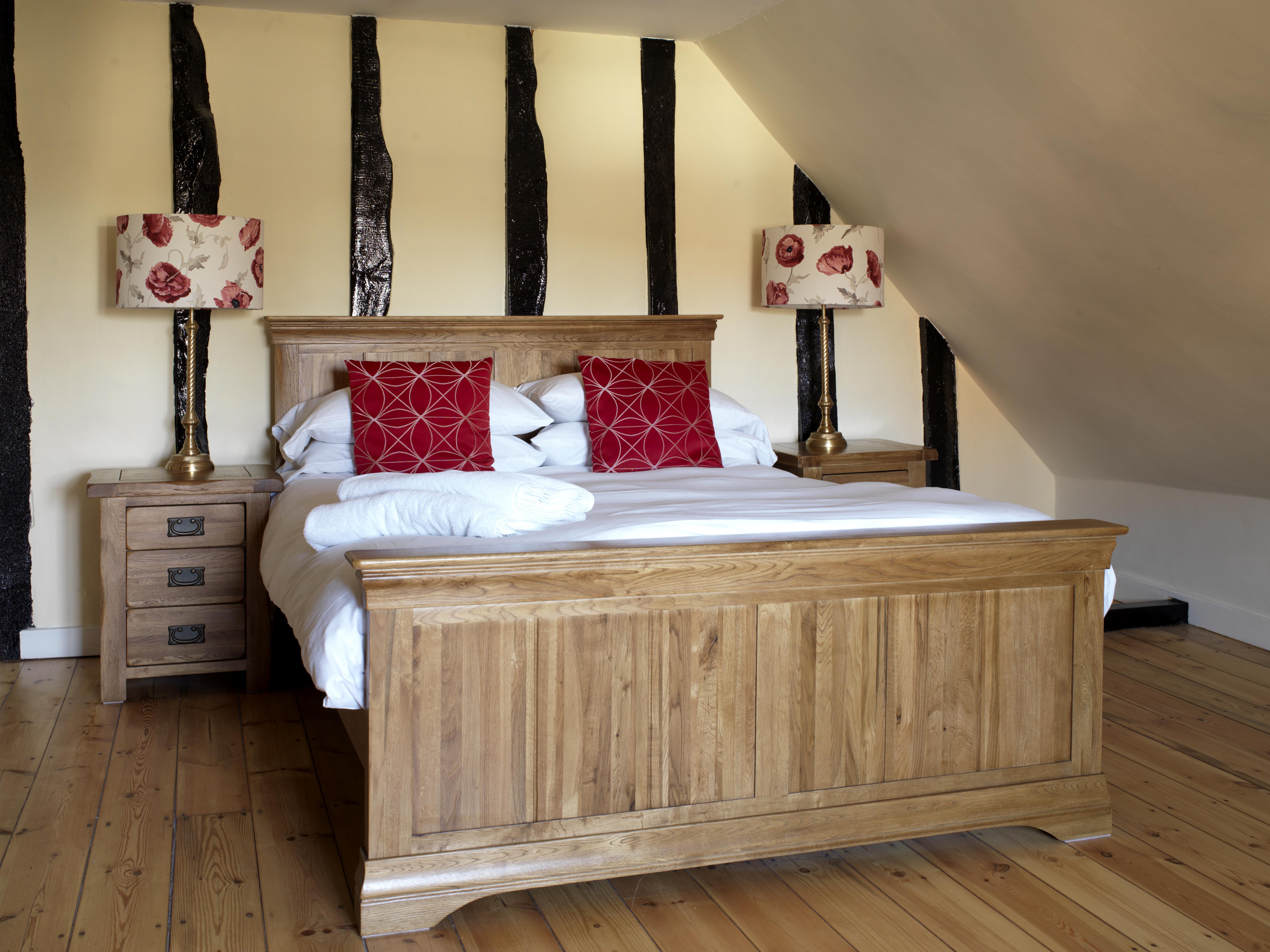 bull-bedroom_9.jpg