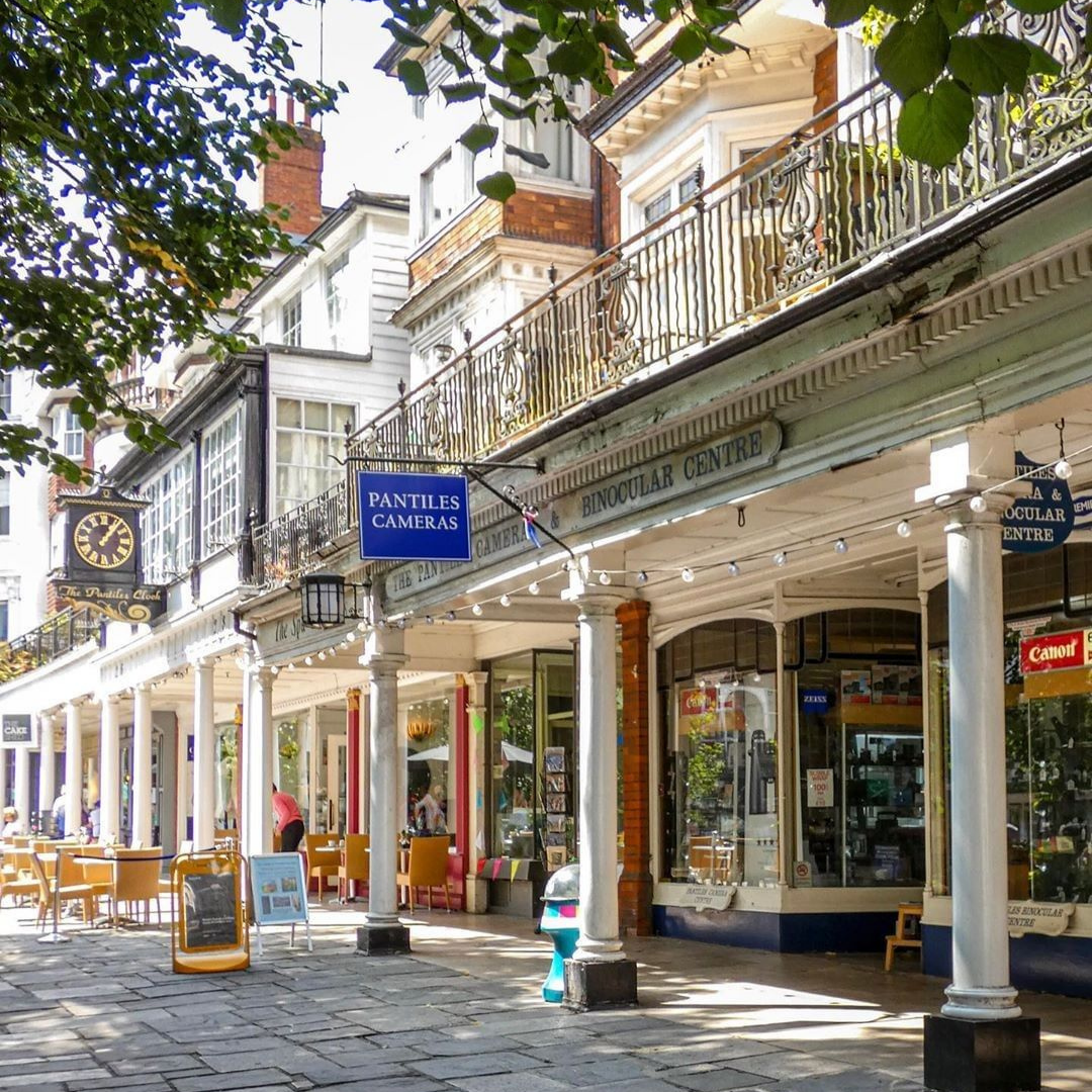 Pantiles @An.Item.Explores