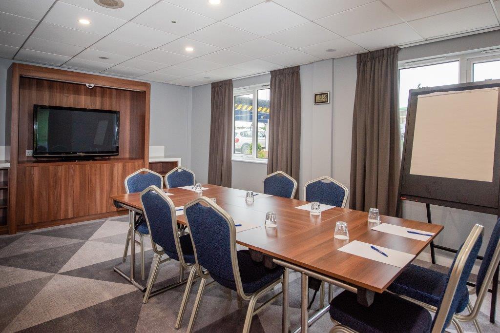 Dover Room 4