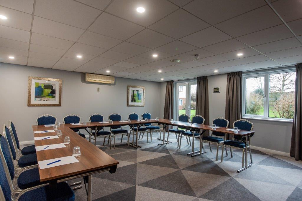 Medway Room 6