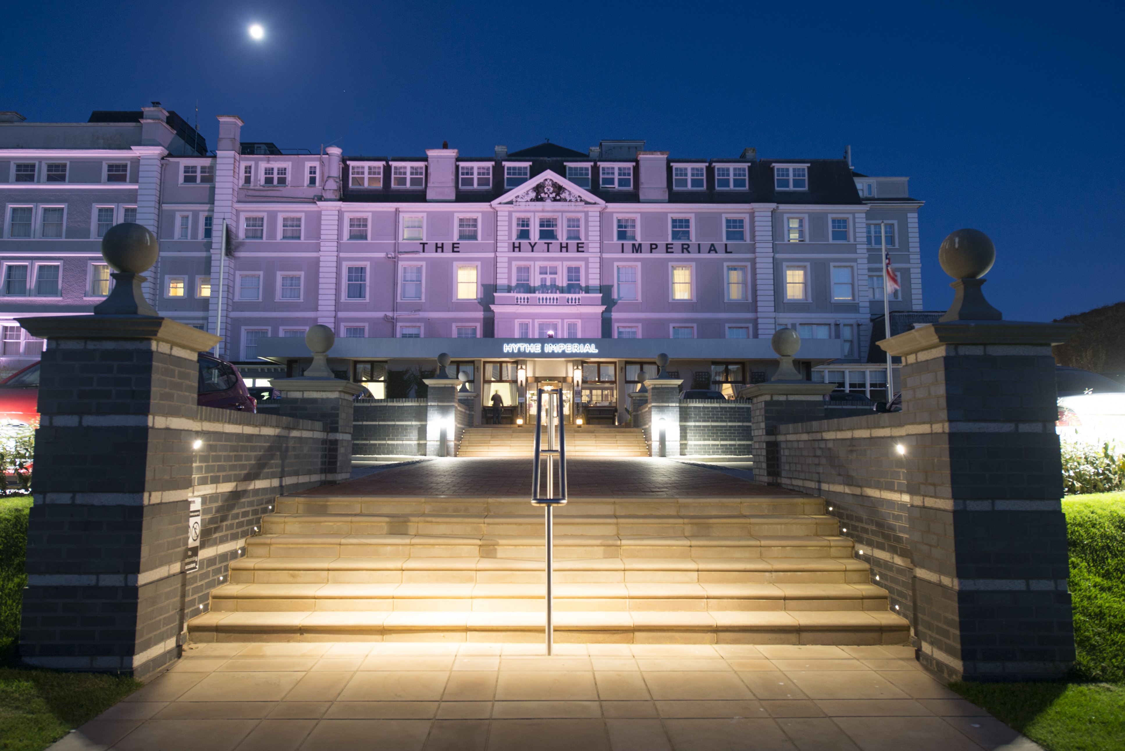 Hythe Imperial Wedding Gazebo251.jpg