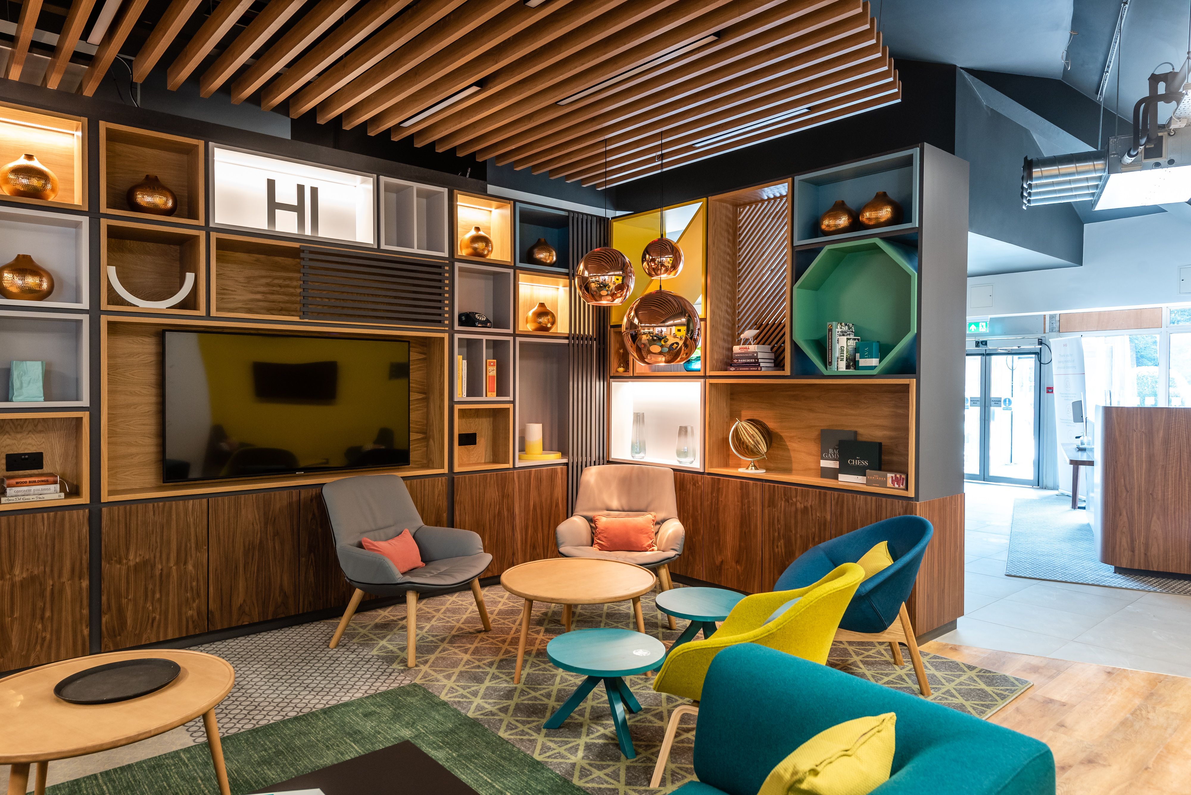 Lounge 2