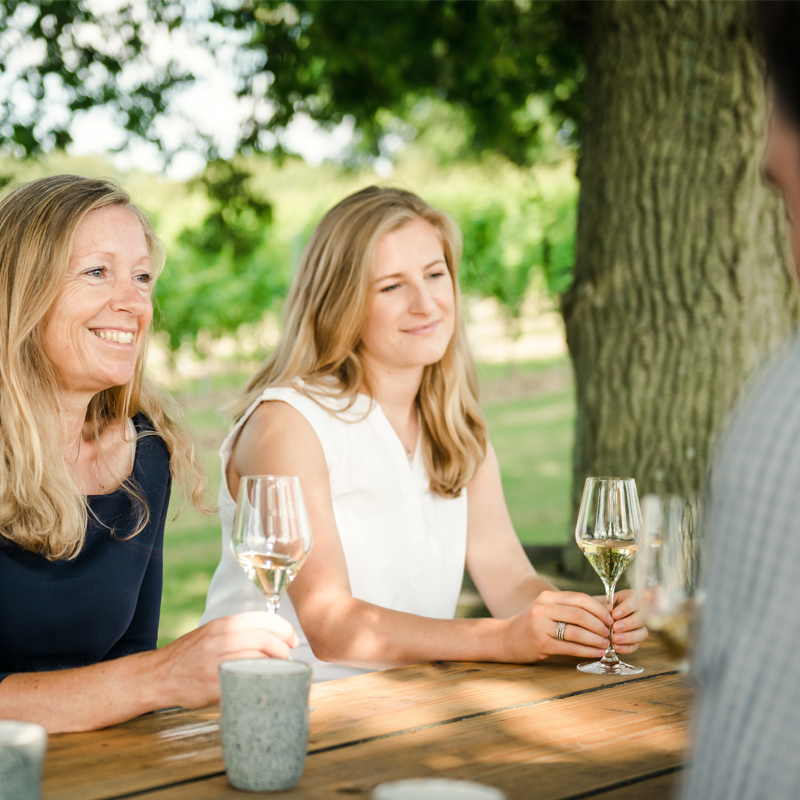 Gusbourne 800X800