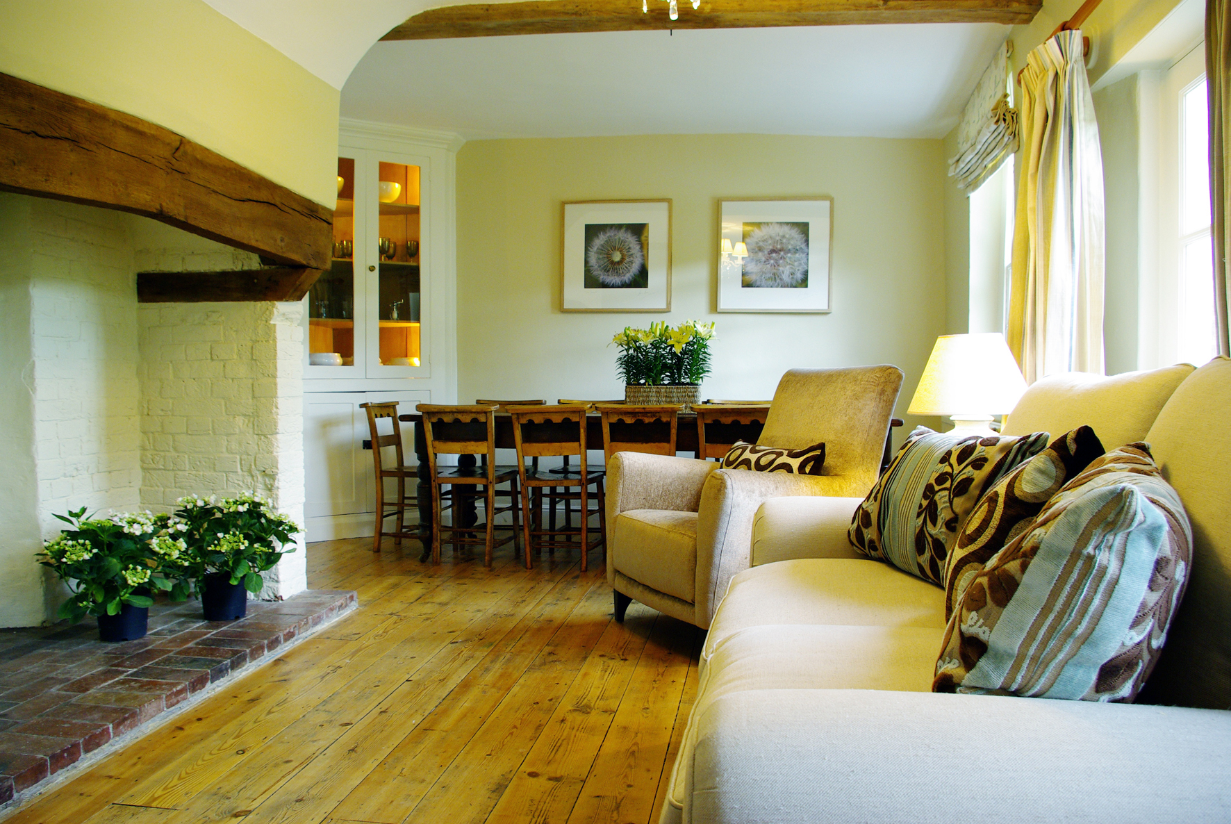 Keepers House Sittingroom (1)