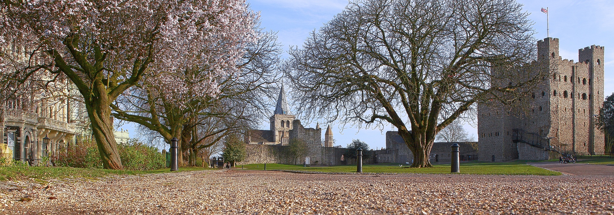 Rochester_Castle_Garden_landscape.jpg