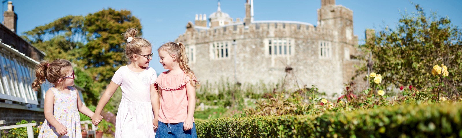 7d057b48-3f98-44db-ae45-bc546d7c83f3-Walmer_Summer_1600x480.jpg